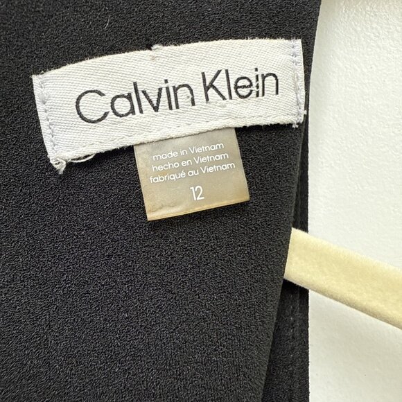 New Calvin Klein Size 12 Black Jumpsuit Surplice V Neck Sleeveless Pockets NWT - Picture 7 of 8